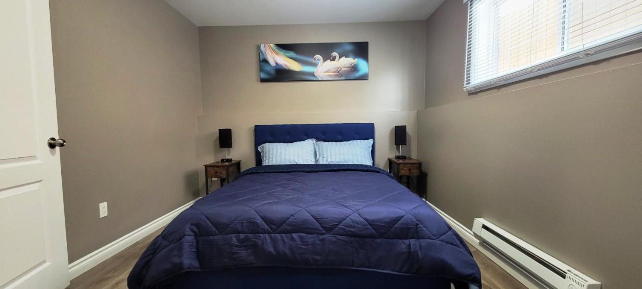 Blue Wave 2 Bedroom Suite Саскатун Екстер'єр фото
